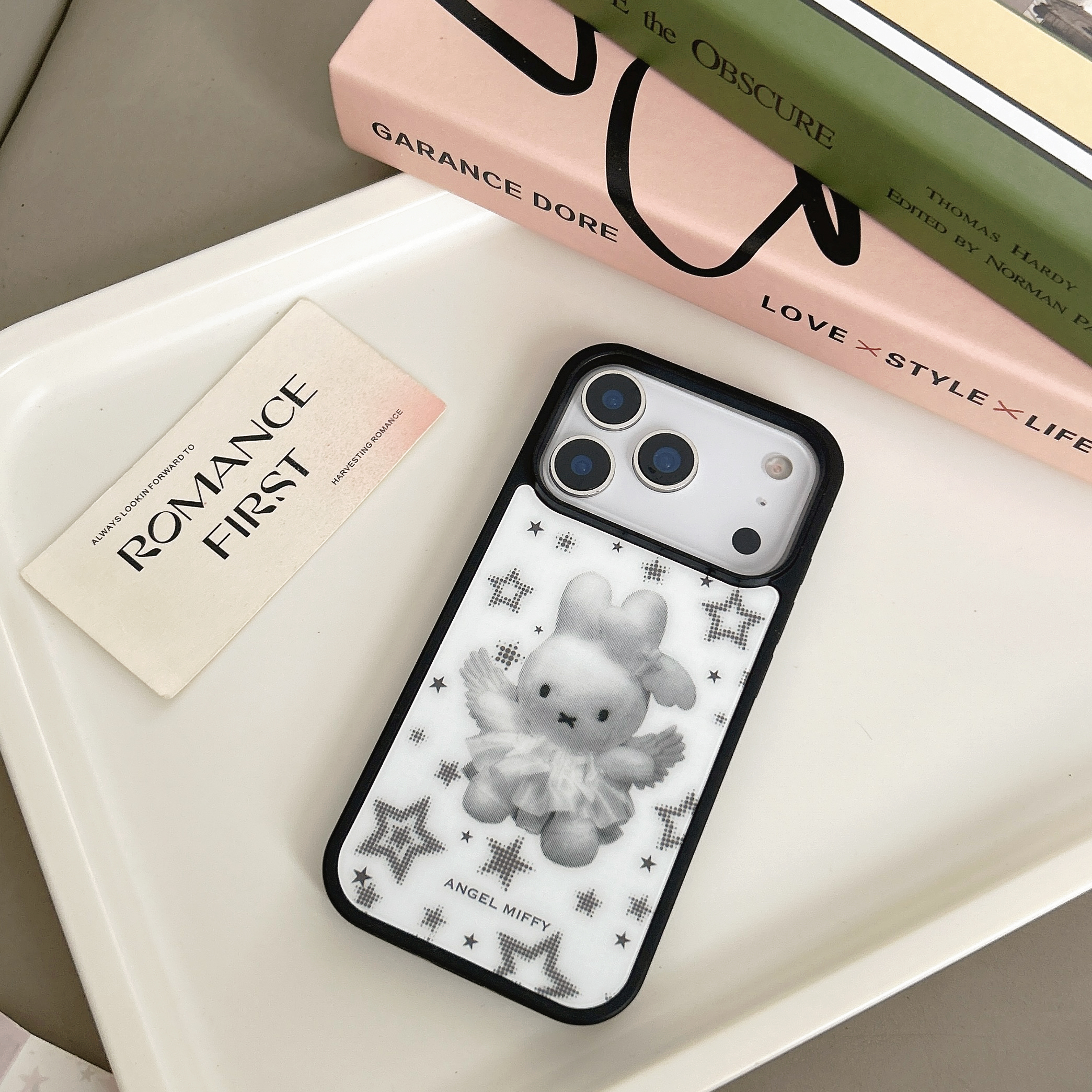 Starry Bunny MagSafe-Compatible Phone Case for iPhone 17/16/15/14/13 Series – CF2500017