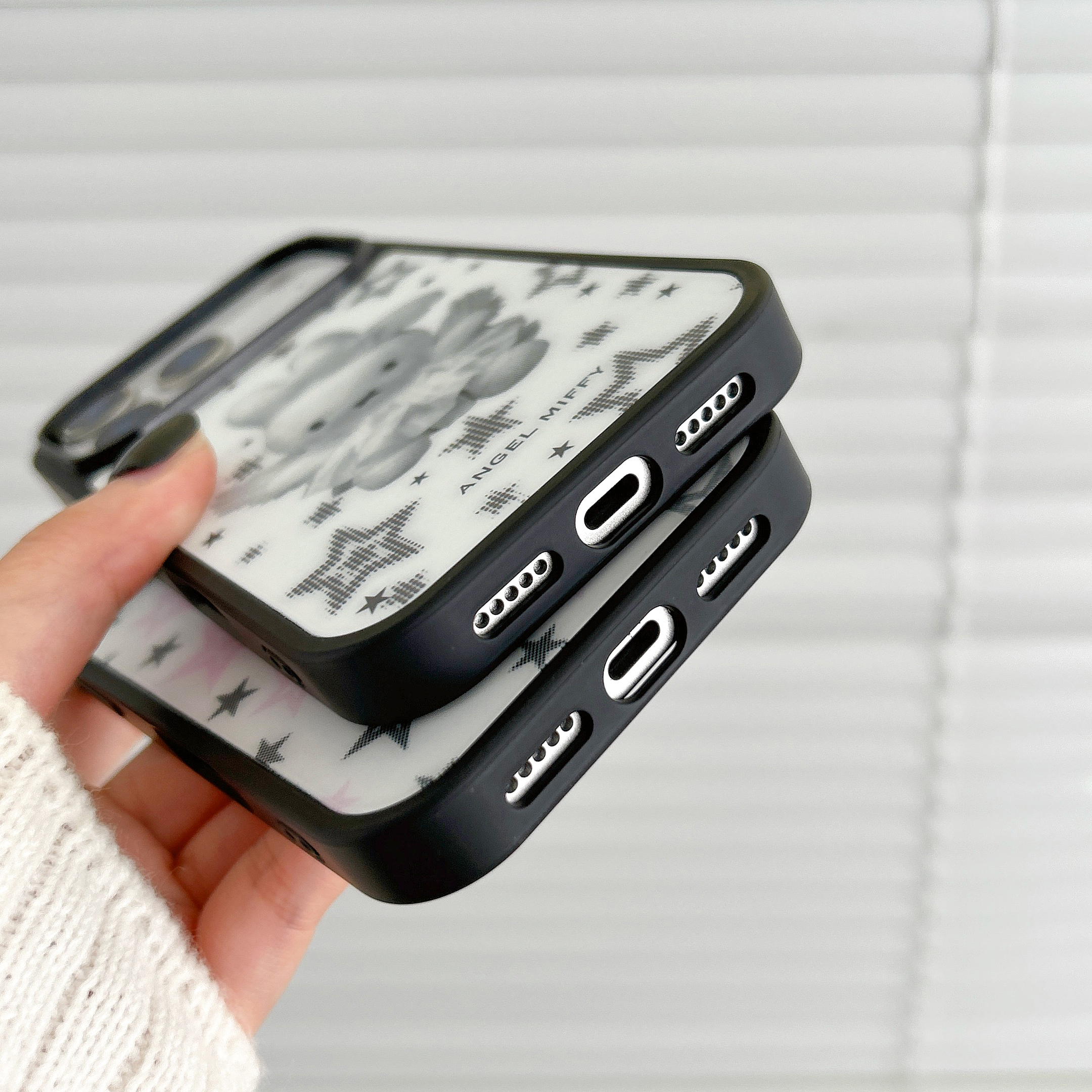 Starry Bunny MagSafe-Compatible Phone Case for iPhone 17/16/15/14/13 Series – CF2500017