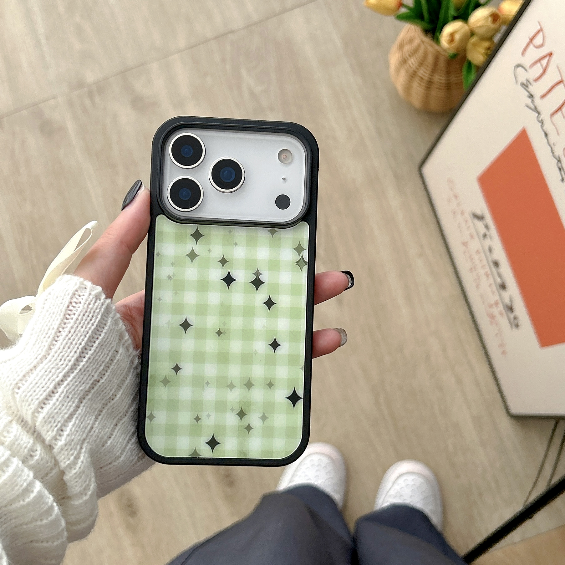 Checkered Star & Dotted Star Phone Case  MagSafe Compatible  For iPhone 17/16/15/14/13 Series – CF250005