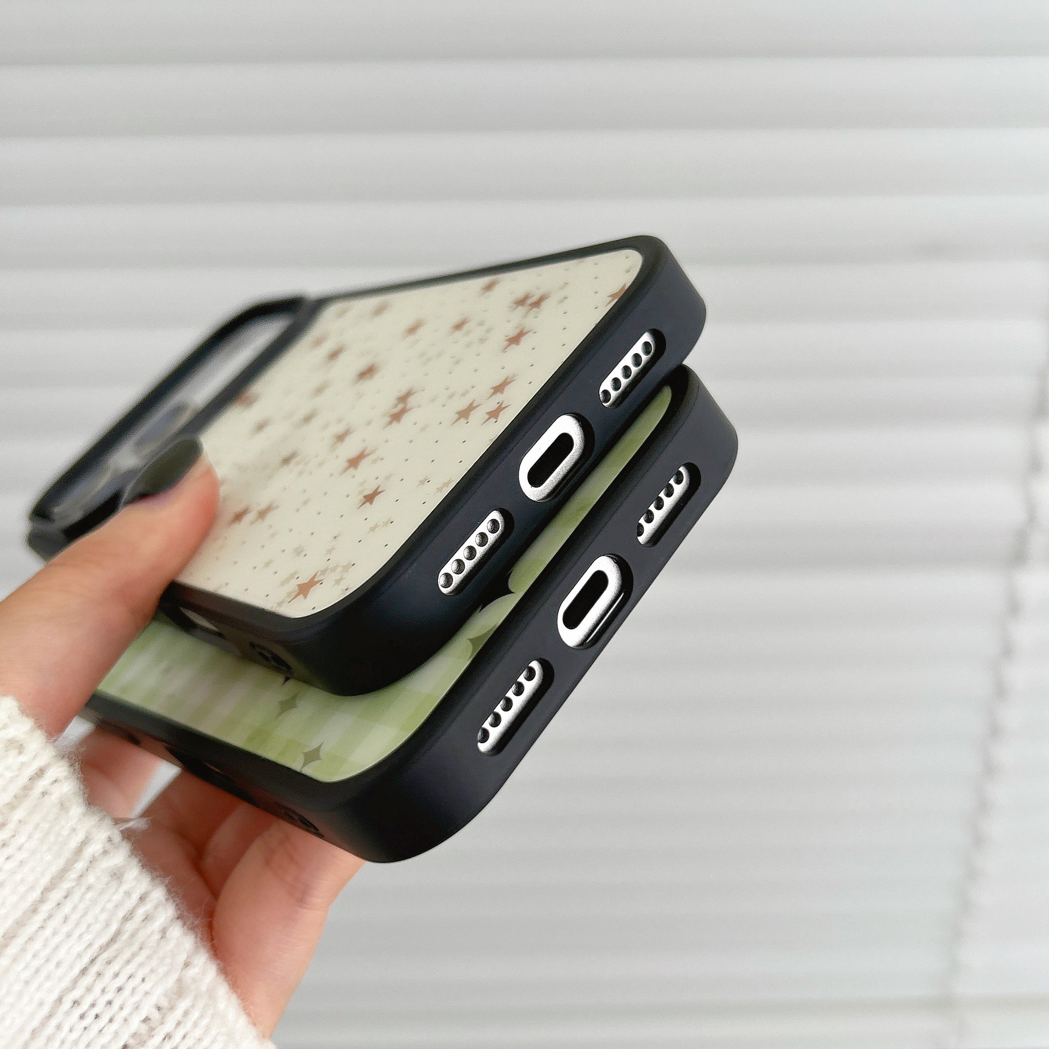 Checkered Star & Dotted Star Phone Case  MagSafe Compatible  For iPhone 17/16/15/14/13 Series – CF250005