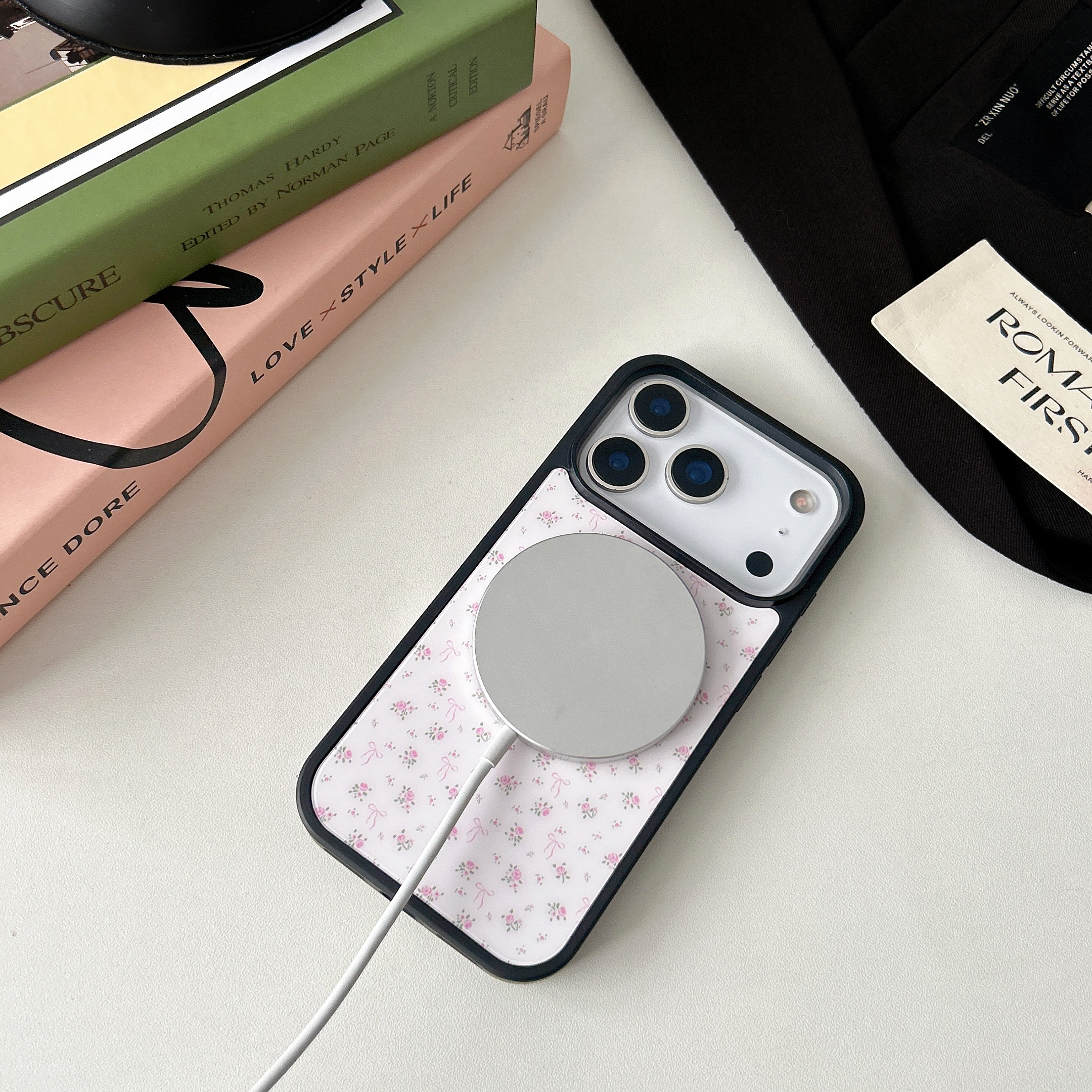 Yellow Floral MagSafe-Compatible Phone Case for iPhone 17/16/15/14/13 Series – CF250007