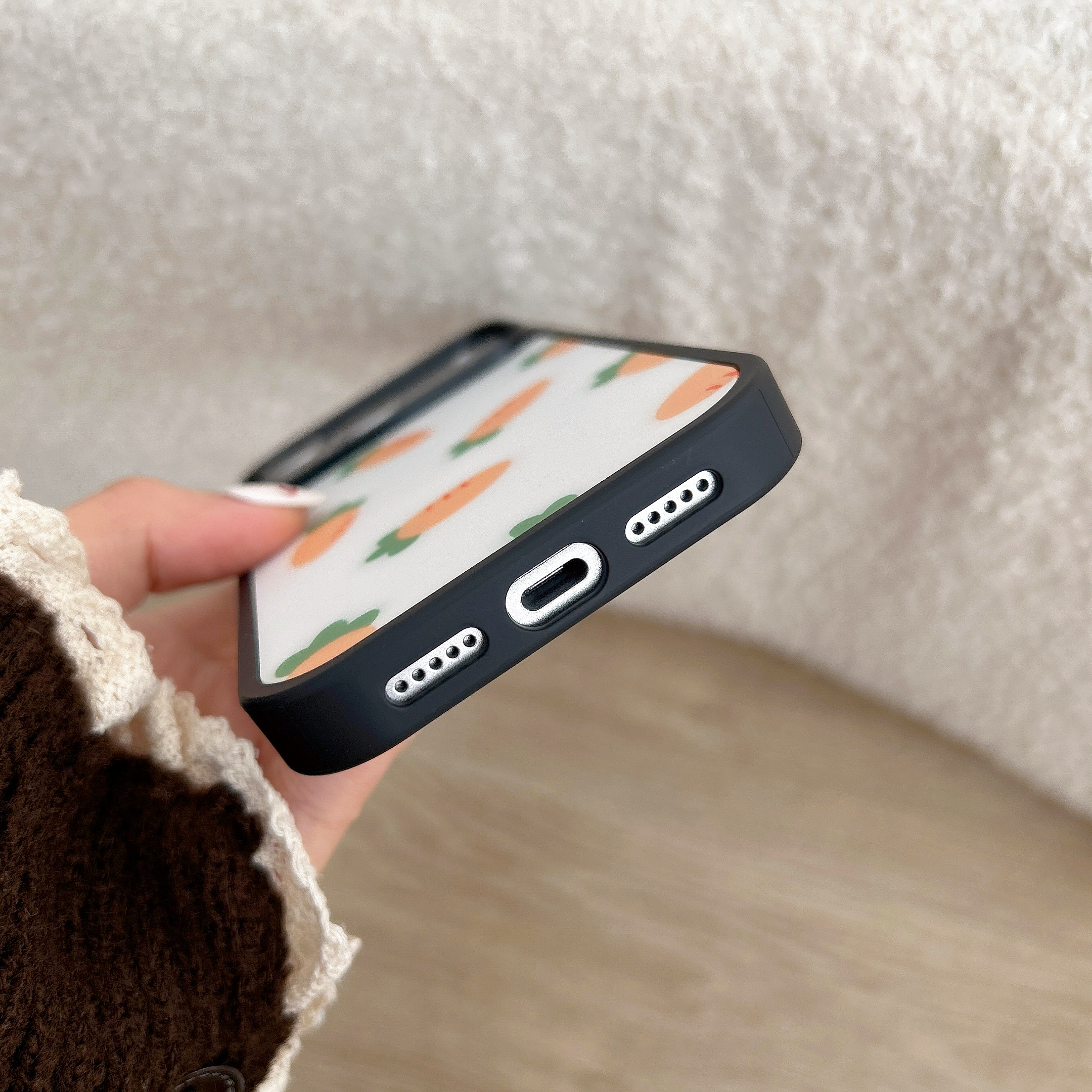 Carrot MagSafe-Compatible Phone Case for iPhone 17/16/15/14/13 Series – CF2500018