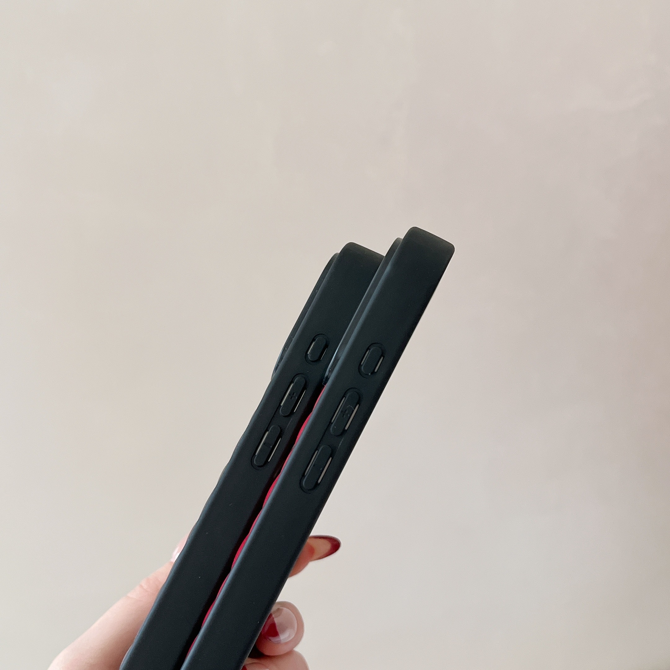 Elegant CC iPhone case black  – GFCC0030