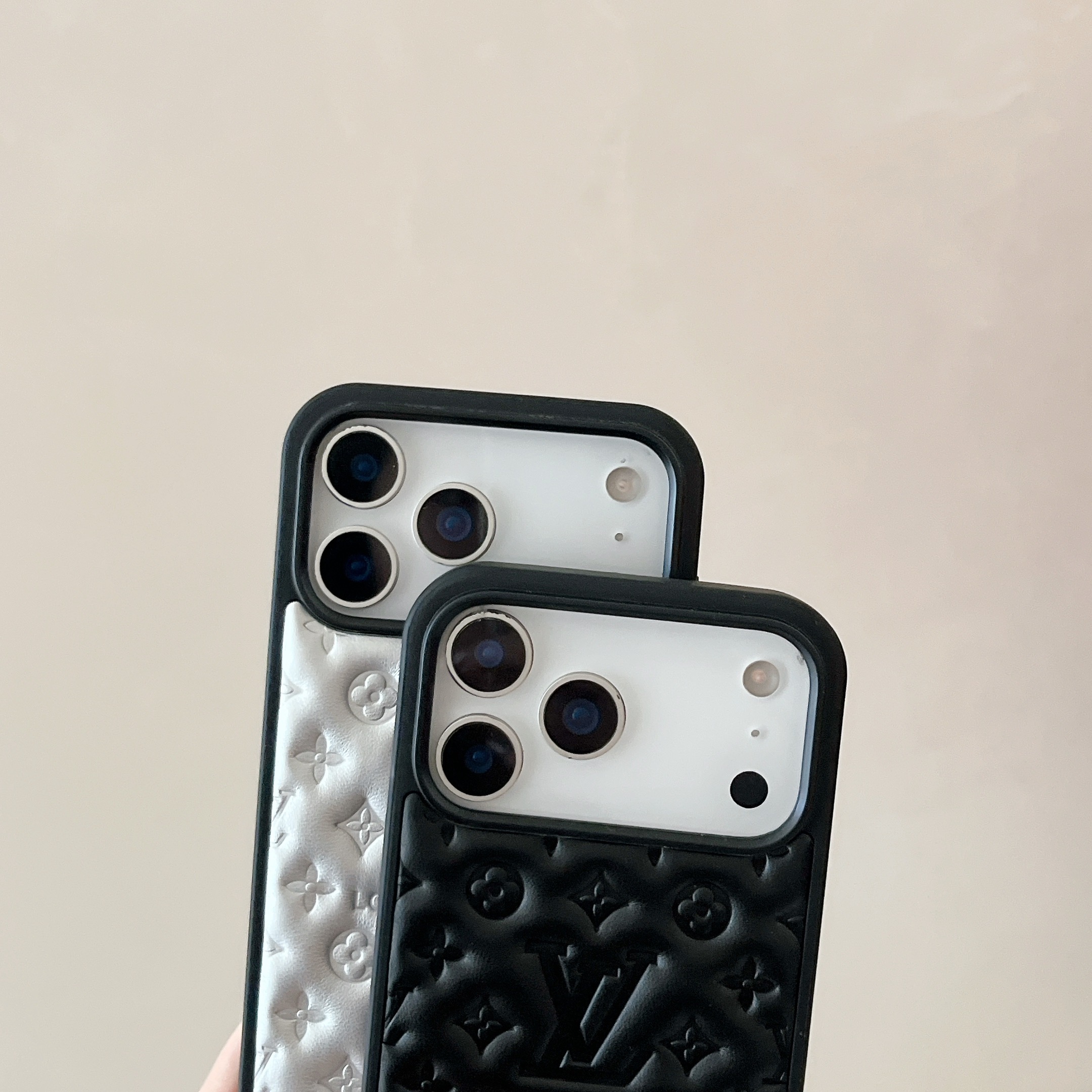 Elegant Monogram iPhone case black  – GFLV0014