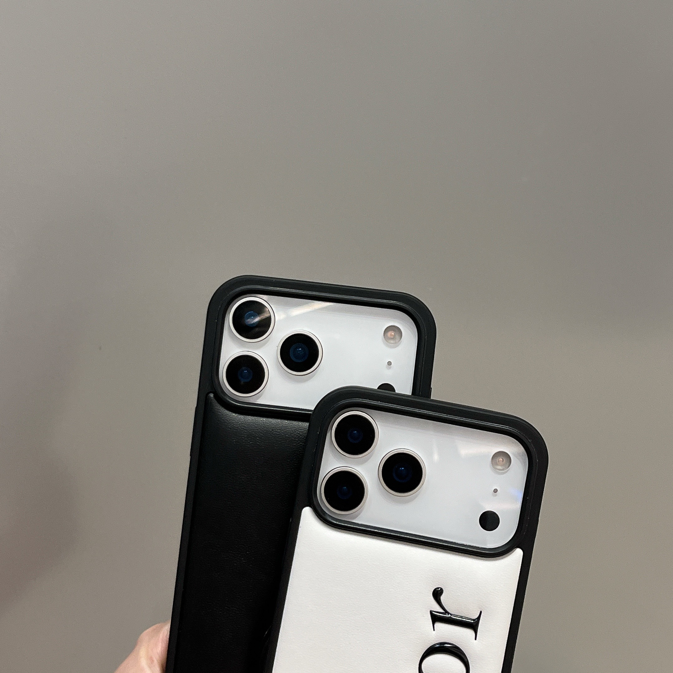 Stylish CD iPhone case white – GFCD0026