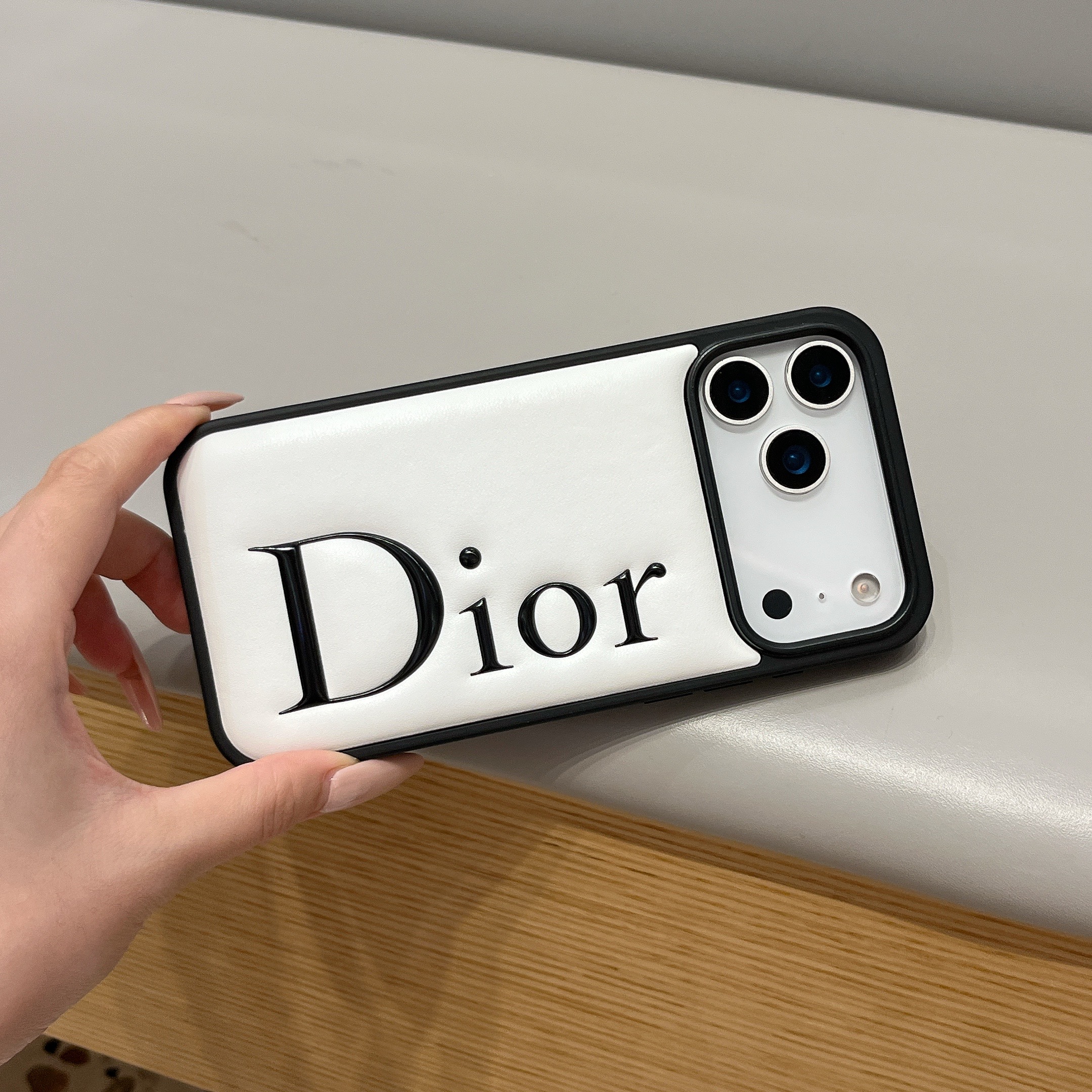 Stylish CD iPhone case white – GFCD0026