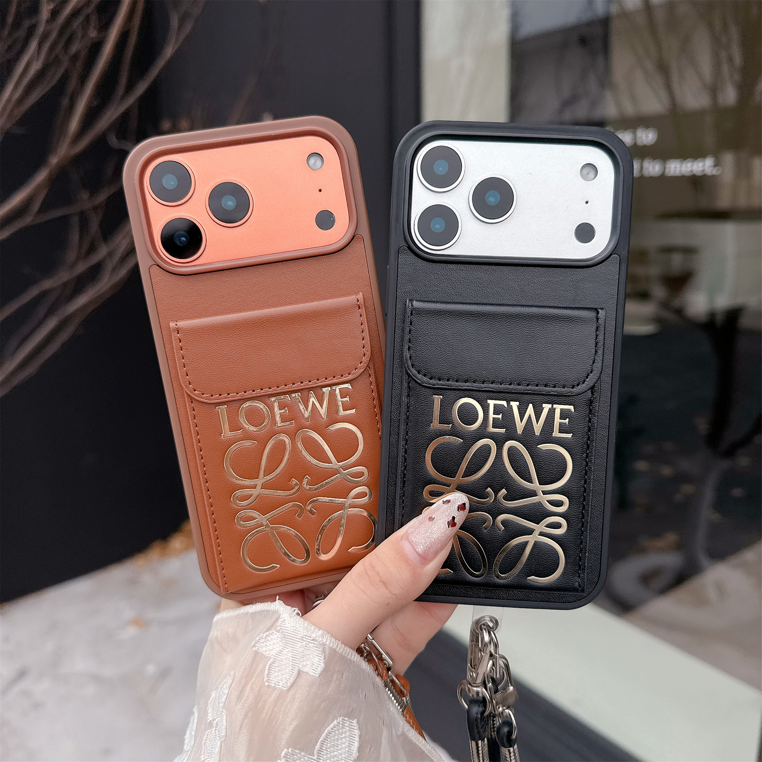 Premium LE iPhone case with Crossbody Lanyard brown  – GFLE0050