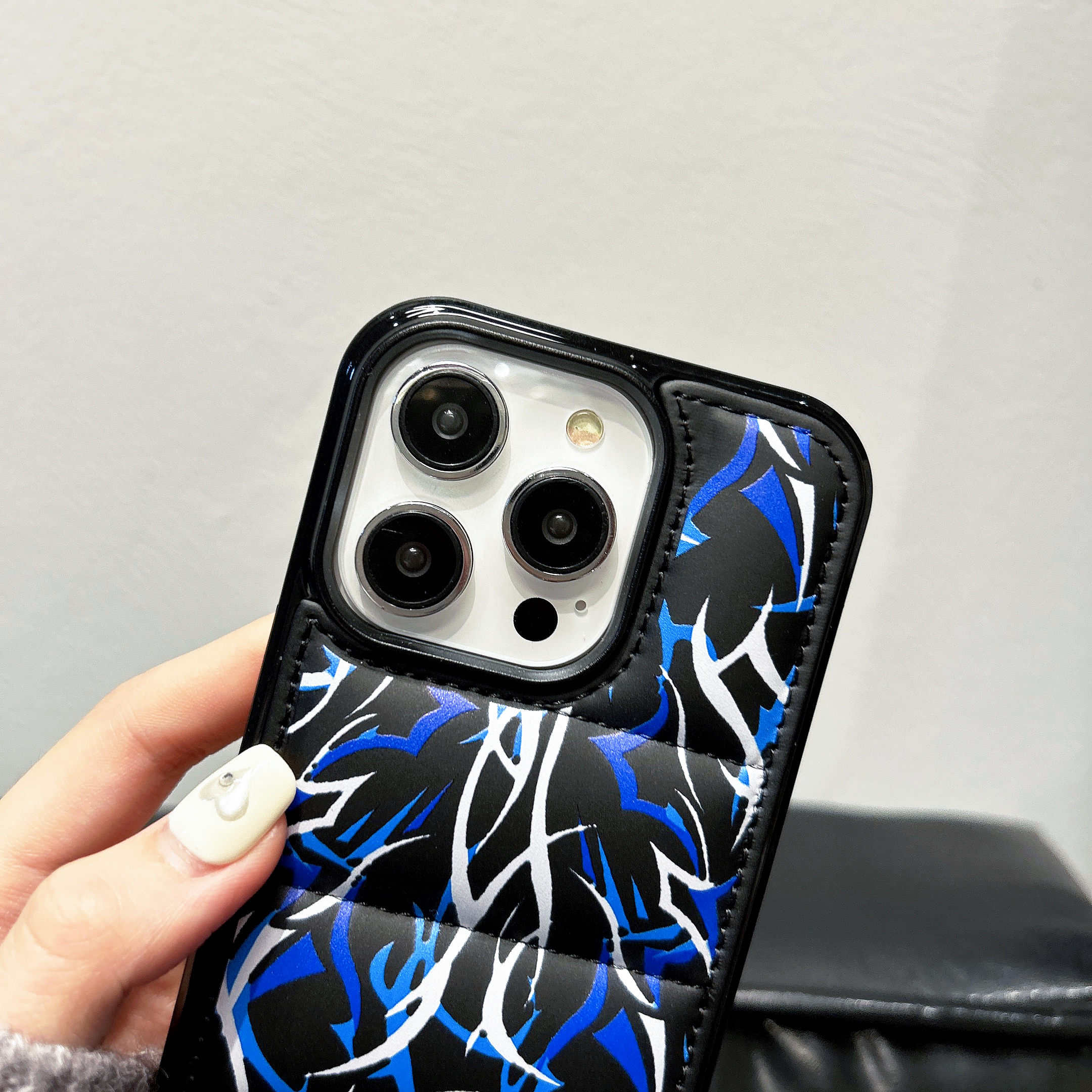 Thorny Diagram Puffer Phone Case For iPhone Blue-JJT251805