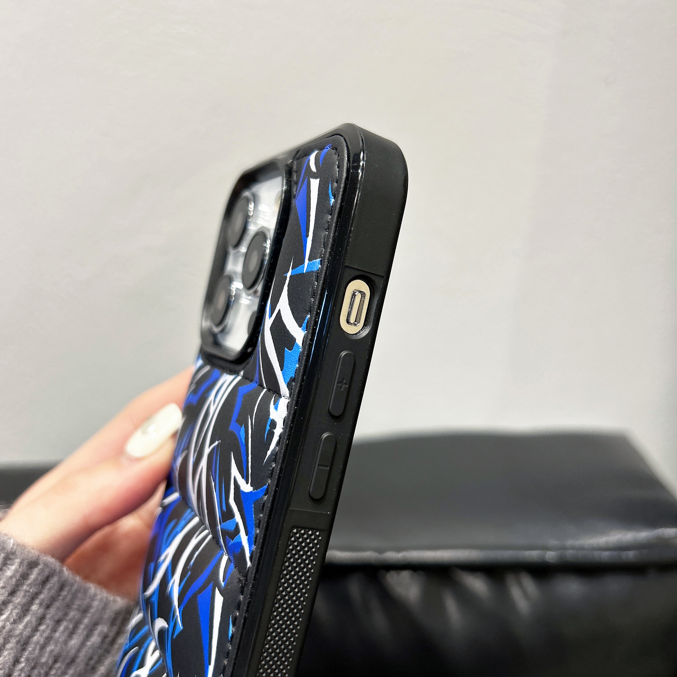 Thorny Diagram Puffer Phone Case For iPhone Blue-JJT251805