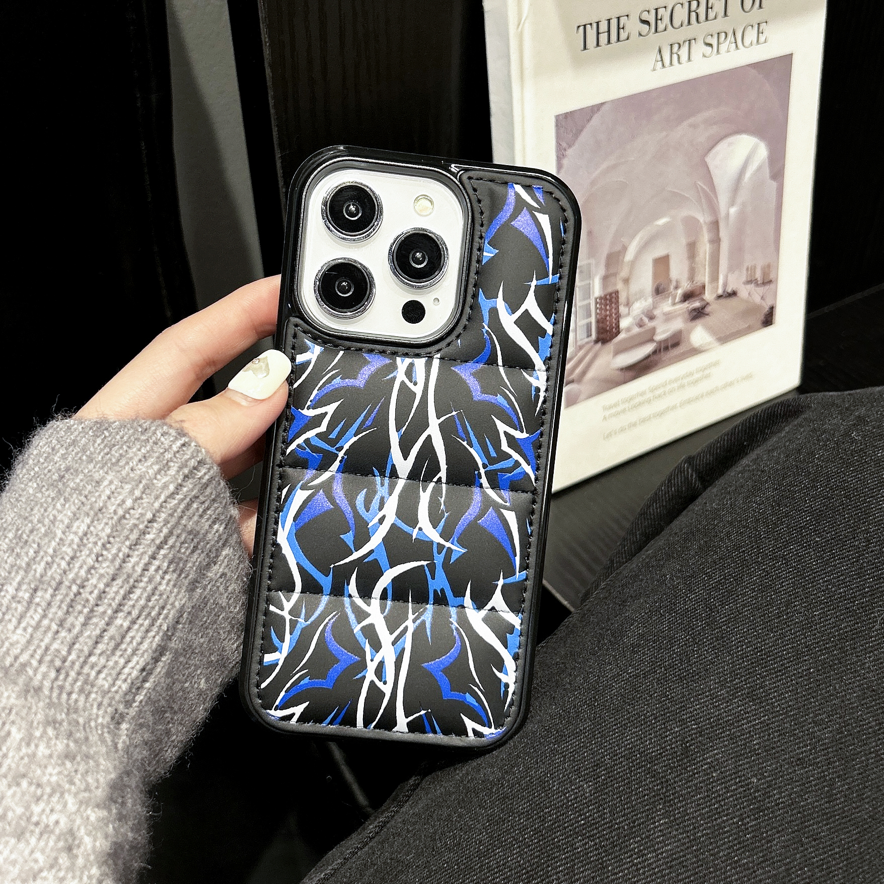 Thorny Diagram Puffer Phone Case For iPhone Blue-JJT251805