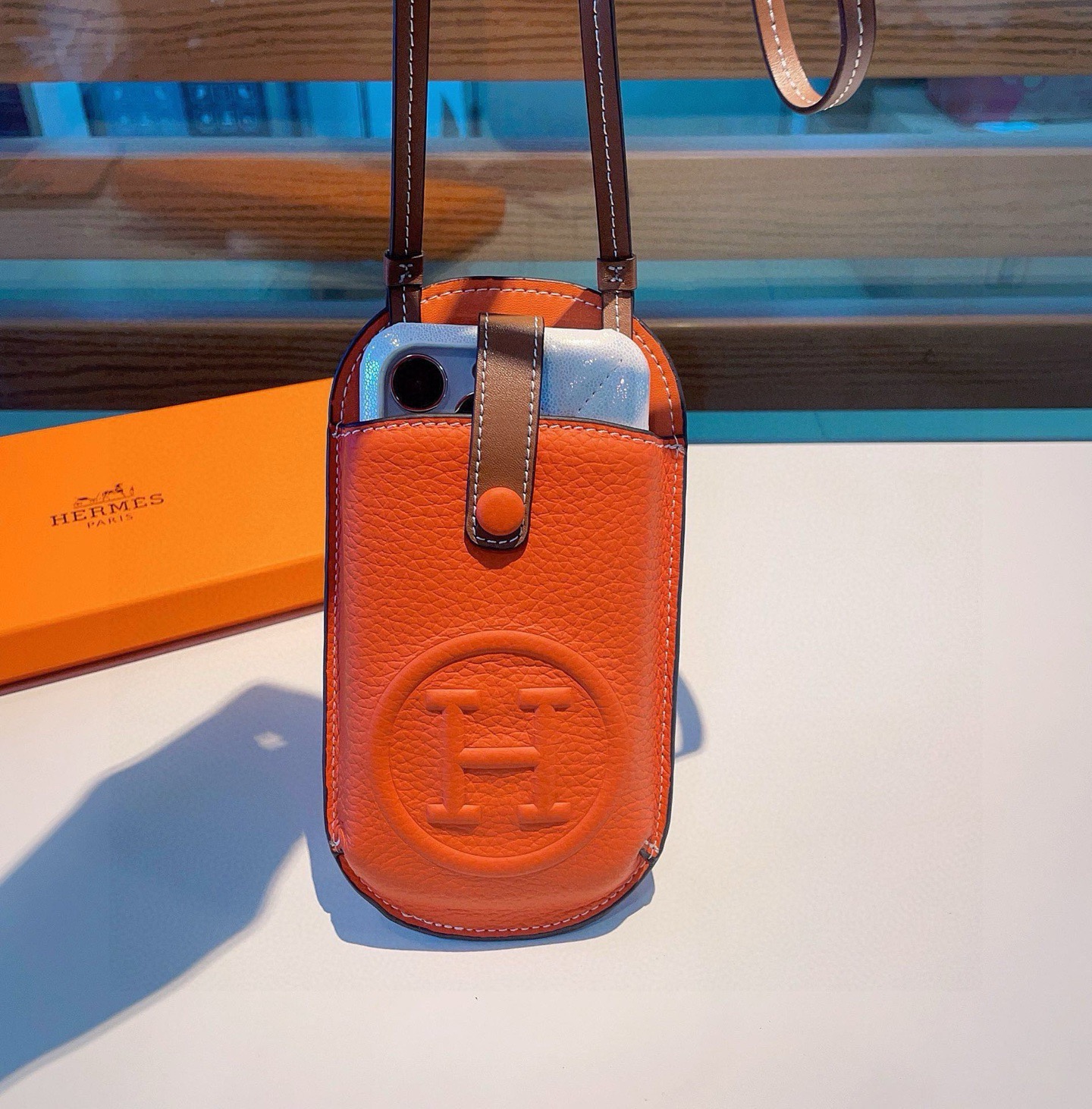 Luxury Leather H Crossbody Phone Purse-GEH183