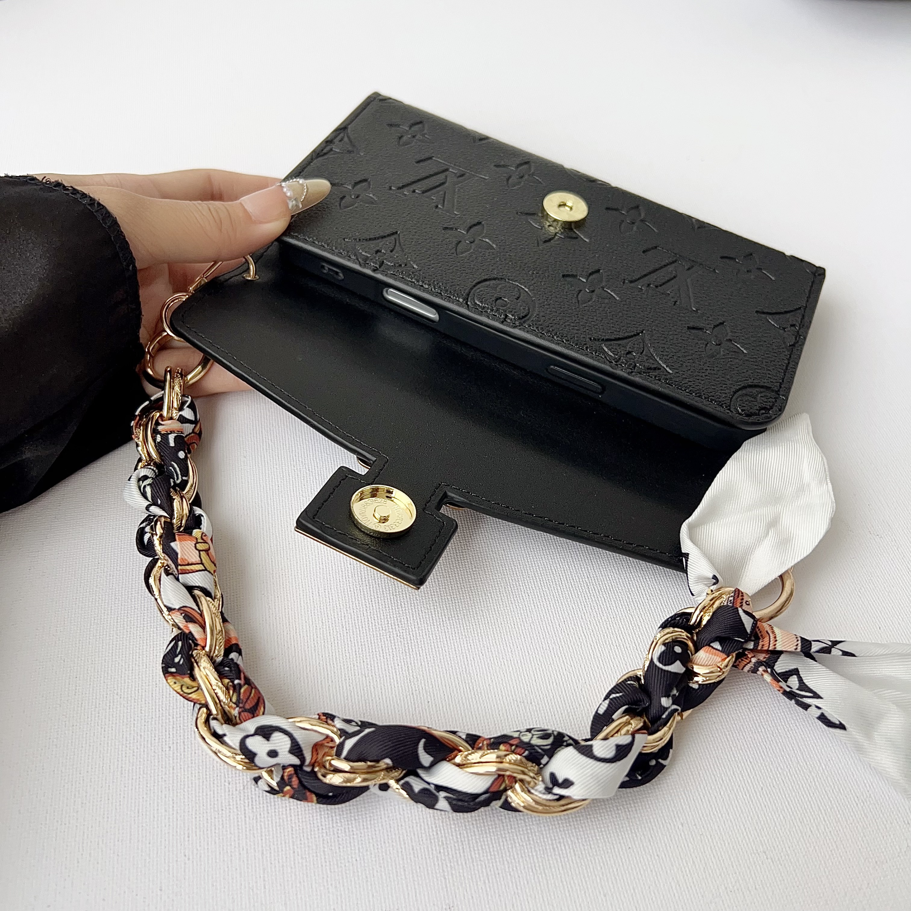 Luxury  Leather LV iPhone Case With Flip Wallet-GELV204