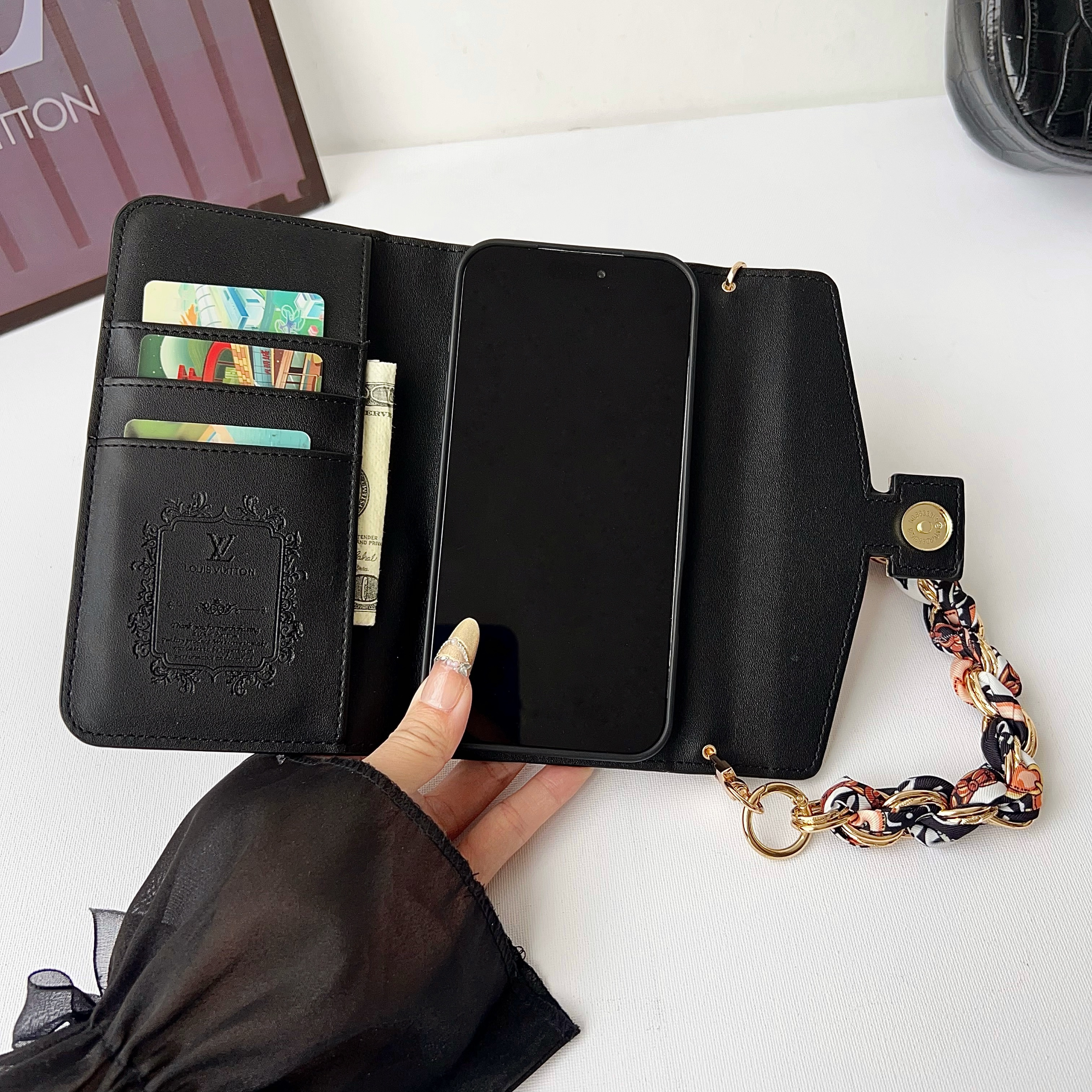 Luxury  Leather LV iPhone Case With Flip Wallet-GELV204
