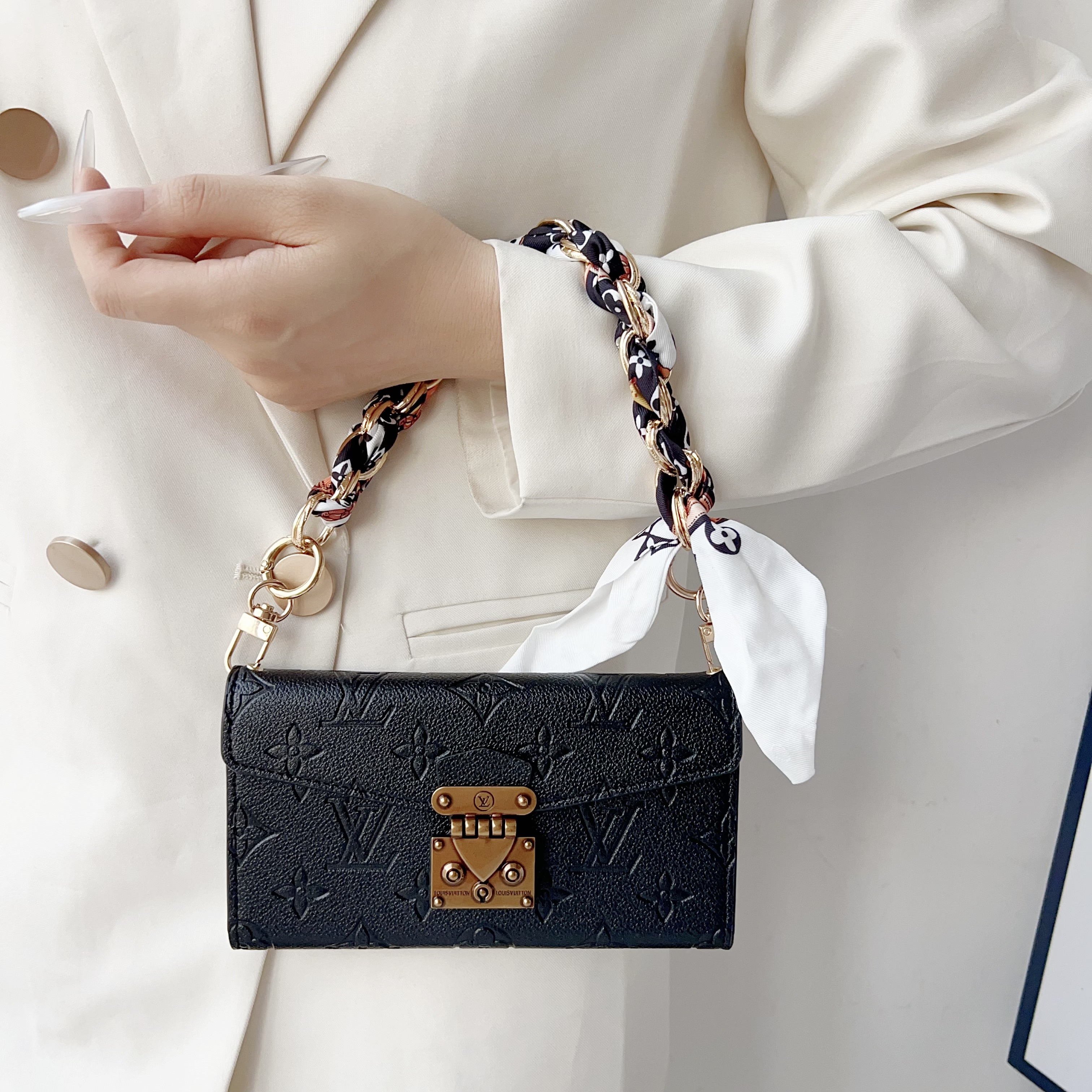 Luxury  Leather LV iPhone Case With Flip Wallet-GELV204