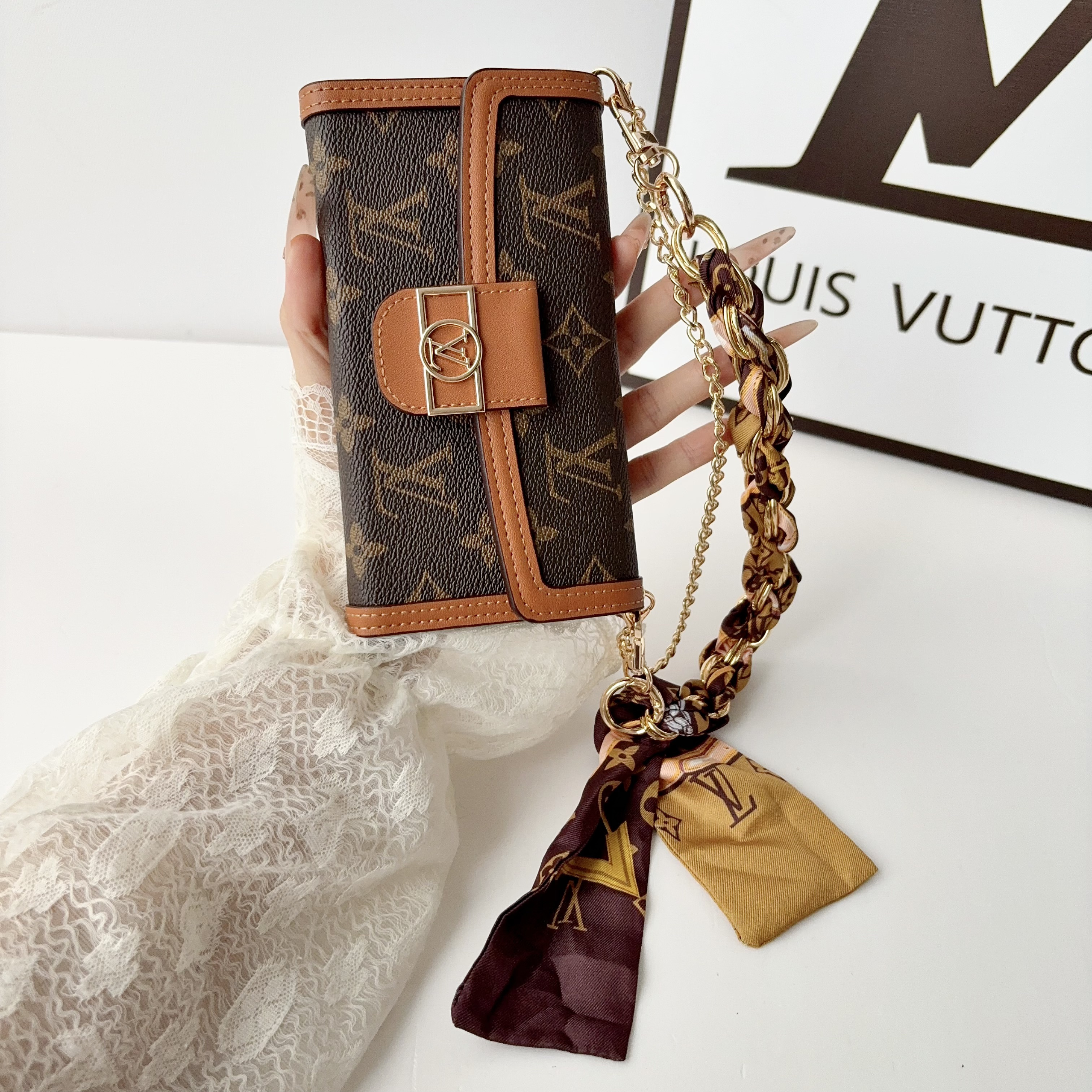High-quality Leather Monogram iPhone Case With Flip Wallet And Crossbody Chain-GELV218