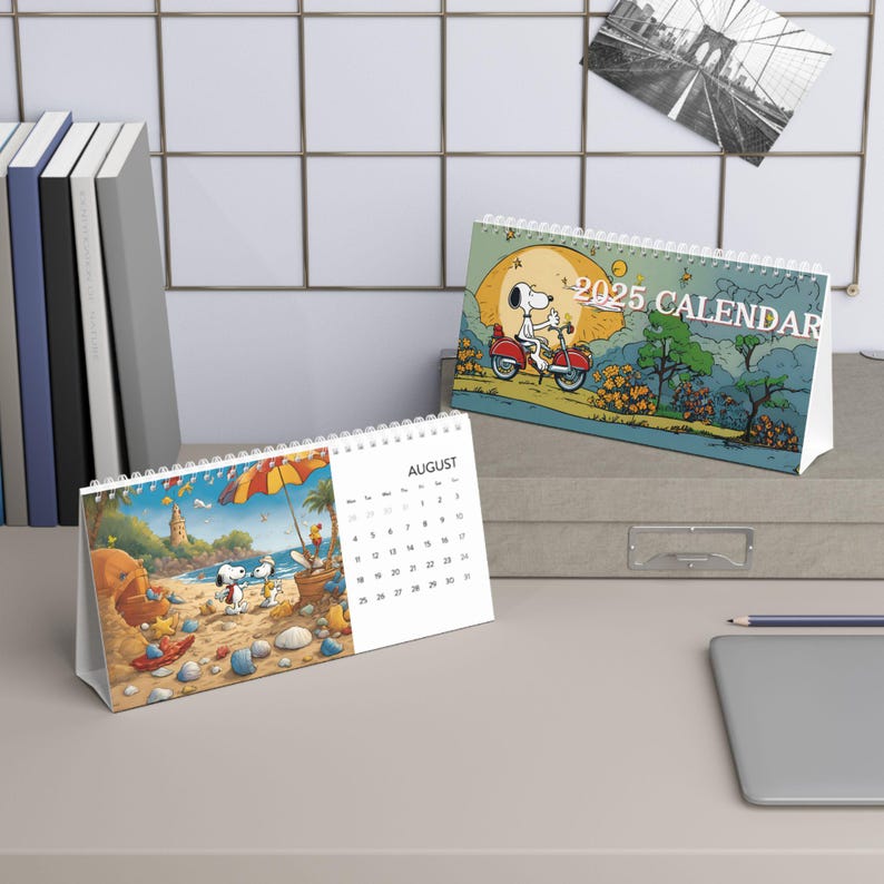 2025 Snoopy & Woodstock Desk Calendar