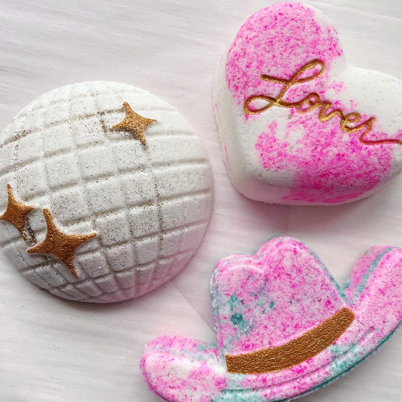 Taylor Swift-Inspired Bath Bomb Gift Box