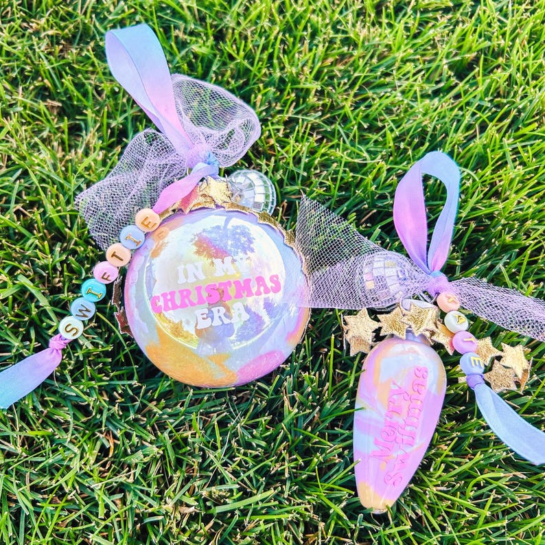Swiftie Christmas Ornament