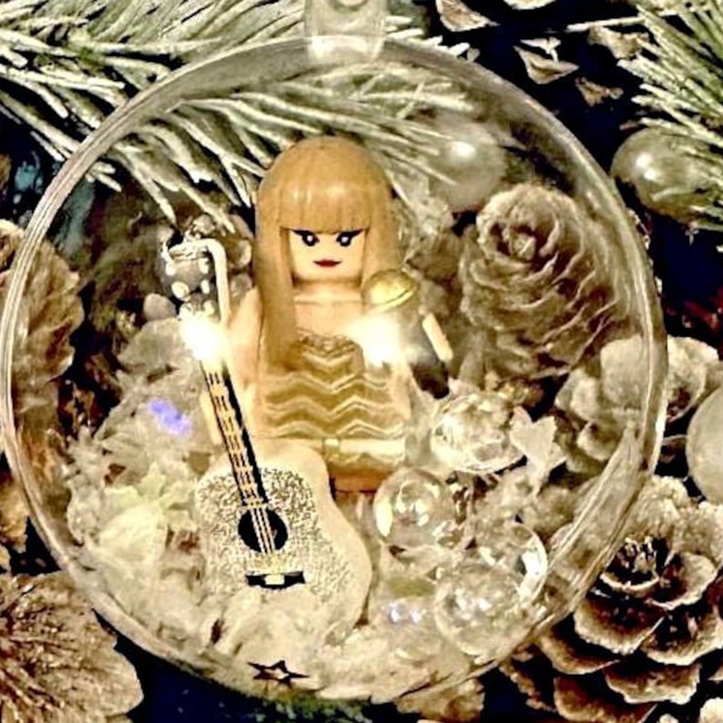 Taylor Mini Figure Christmas Bauble Ornament