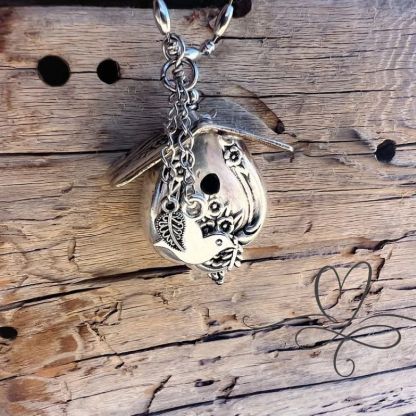 🐦Birdhouse Silver Necklace - The 1951 "Magnolia" Silverware Birdhouse✨🎉