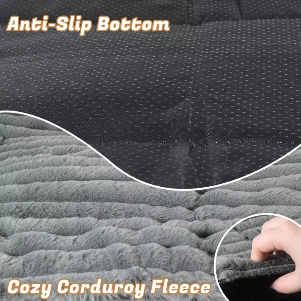 Soft non-slip pet mat for everyday use