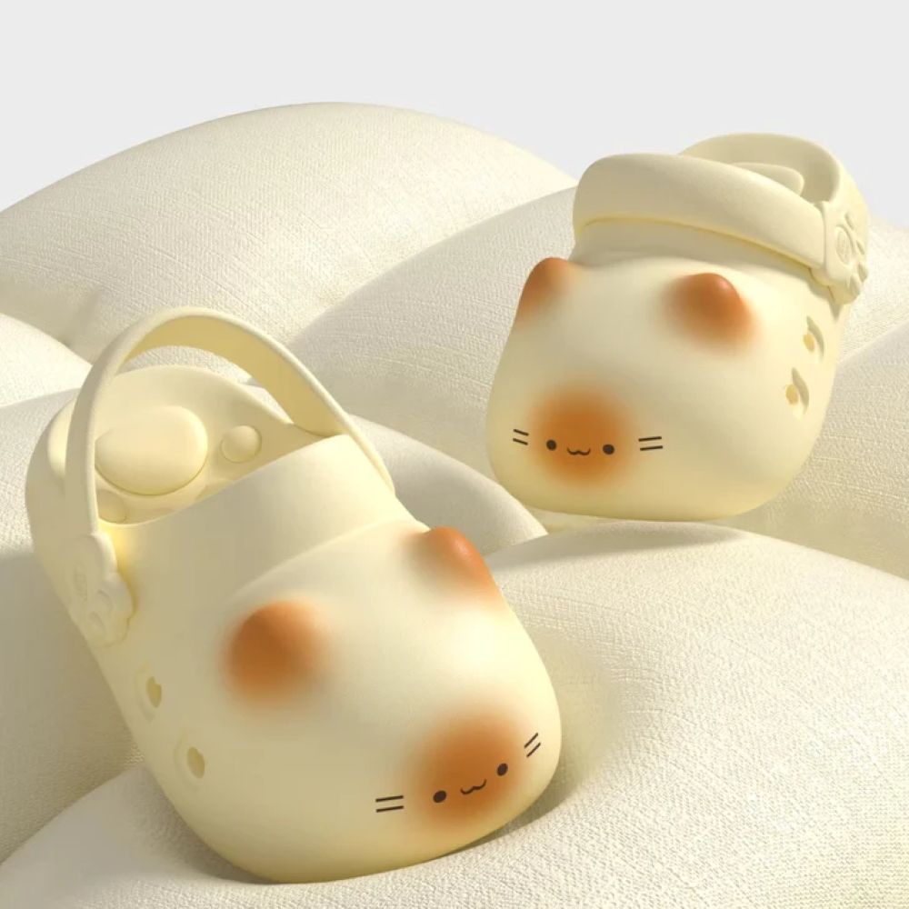 Cat Paw Print Clogs – Cute Cat Lover Slip-On Shoes That Leave Paw Prints