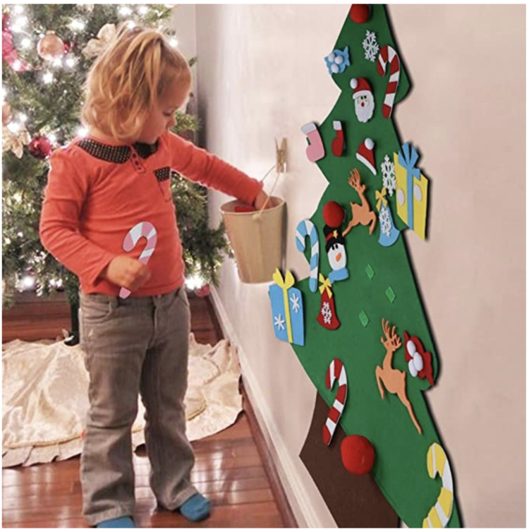 Light Up DIY Felt Christmas Tree