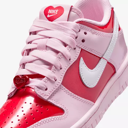Nithtke Dunk Low Valentine's Day