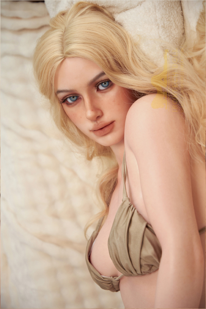 163cm/5ft4 A-Cup Silicone Sex Doll – Melrissa-DollsLover Official Store