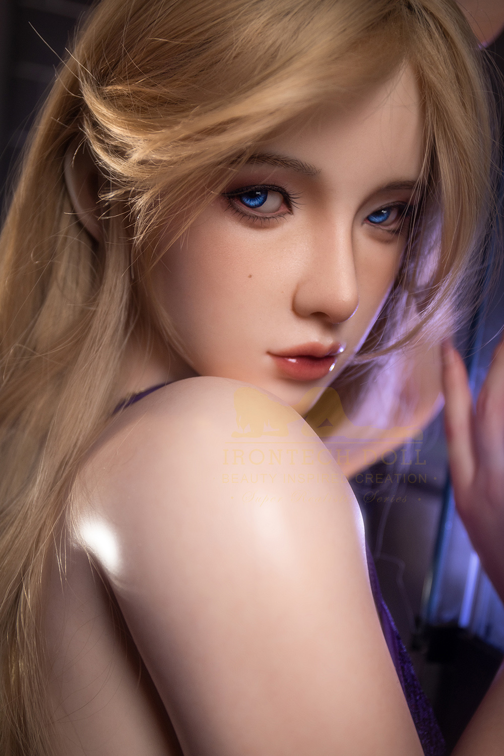 162cm/5ft4 A-Cup Silicone Sex Doll – Dulcinea