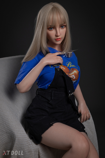 164cm C-Cup Silicone Sex Doll - Helyra-DollsLover Official Store