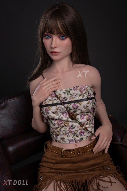 161cm B-Cup Silicone Sex Doll - Elowynne-DollsLover Official Store