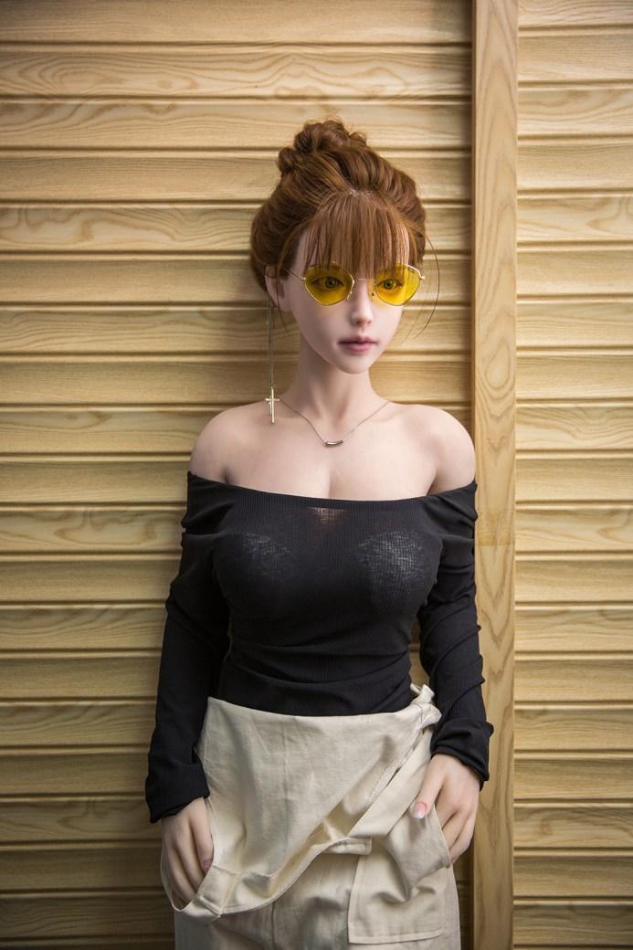 162cm B-Cup Silicone Sex Doll - Illyndra