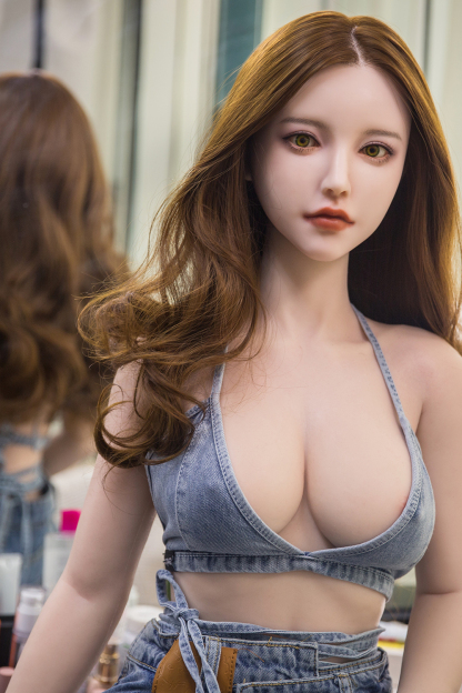 162cm B-Cup Silicone Realistic Cute Brunette Sex Doll - Xylandra for Sale | DollsLover Official Store | Qita Doll