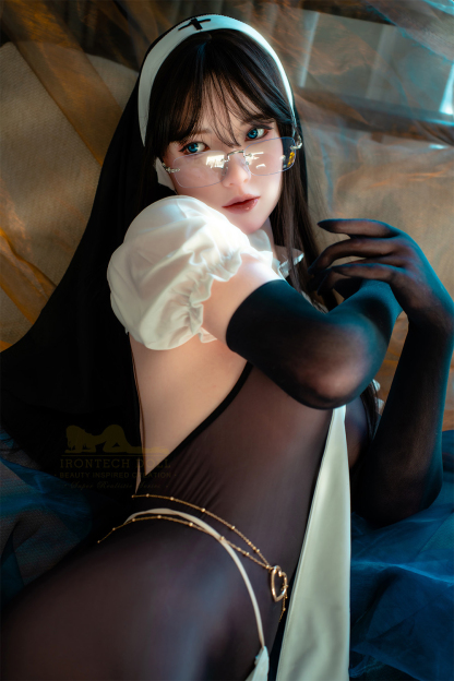 162cm/5ft4 A-Cup Silicone Sex Doll – Feylene-DollsLover Official Store