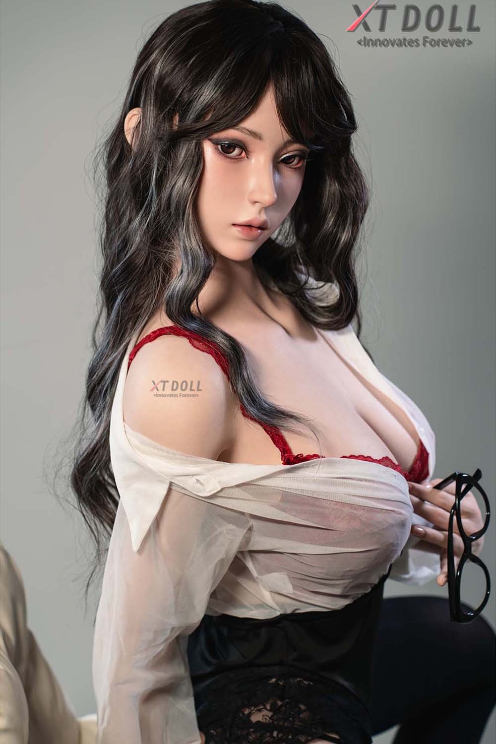 165cm E-Cup Silicone Sex Doll - Quivelle Busty F-Cup Silicone Doll for Men – Mature Elegant Woman Design
