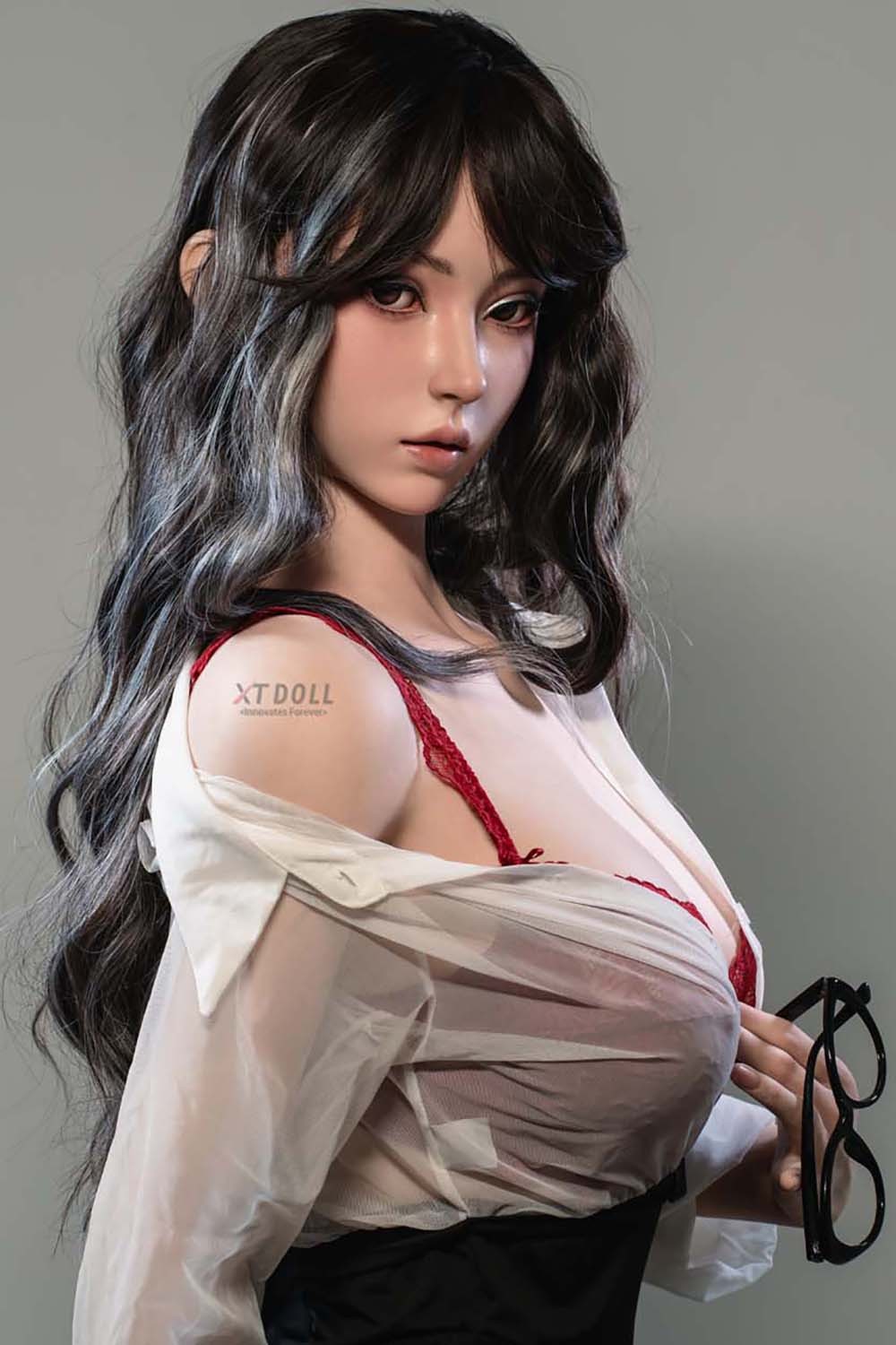 165cm E-Cup Silicone Sex Doll - Quivelle Busty F-Cup Silicone Doll for Men – Mature Elegant Woman Design