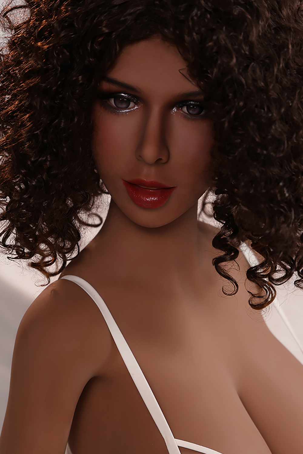 Amanda Black Skin Big Breast Ebony Sex Doll Big-Busted & Perky Butt TPE Sex Doll, Ultimate Sexy Appeal & Smooth Skin