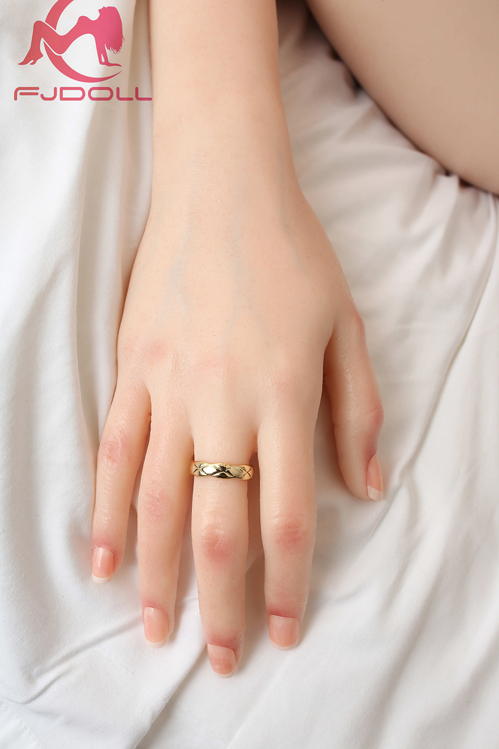 166cm D-Cup Silicone Sex Doll Kynara – Realistic Touch, Curvy Body, Ultimate Fantasy Companion