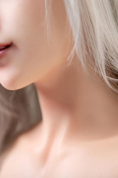 165cm D-Cup Silicone Life Size Anime Silver Hair Sex Doll - Bellindra for Sale | DollsLover Official Store | Qita Doll
