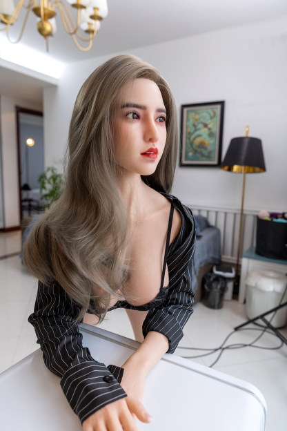 166cm C-Cup Silicone Lifelike Mature Silver Hair Sex Doll - Orvanna for Sale | DollsLover Official Store | Qita Doll