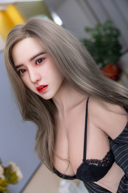166cm C-Cup Silicone Lifelike Mature Silver Hair Sex Doll - Orvanna for Sale | DollsLover Official Store | Qita Doll