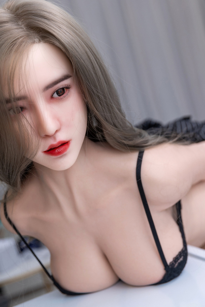 166cm C-Cup Silicone Lifelike Mature Silver Hair Sex Doll - Orvanna for Sale | DollsLover Official Store | Qita Doll