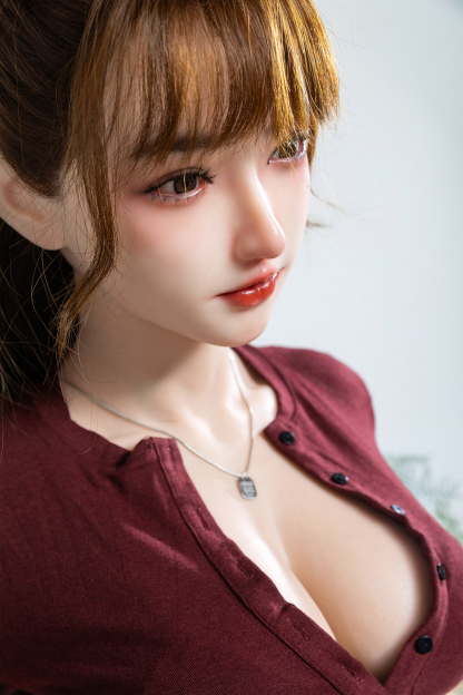 152cm B-Cup Silicone Hyper Realistic Mature Brunette Sex Doll - Quinvelle for Sale | DollsLover Official Store | Qita Doll
