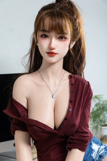 152cm B-Cup Silicone Hyper Realistic Mature Brunette Sex Doll - Quinvelle for Sale | DollsLover Official Store | Qita Doll
