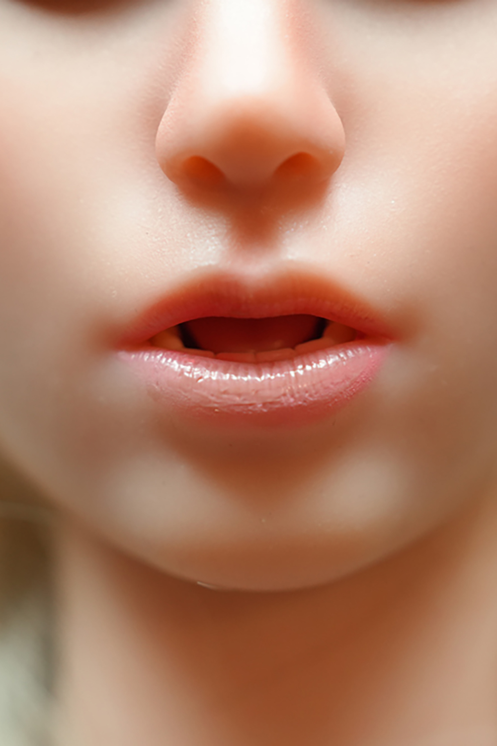 164cm F-Cup Silicone Sex Doll - Kaelindra Deep V-Busty Silicone Sex Doll, Perfect Curves & Ultimate Seduction