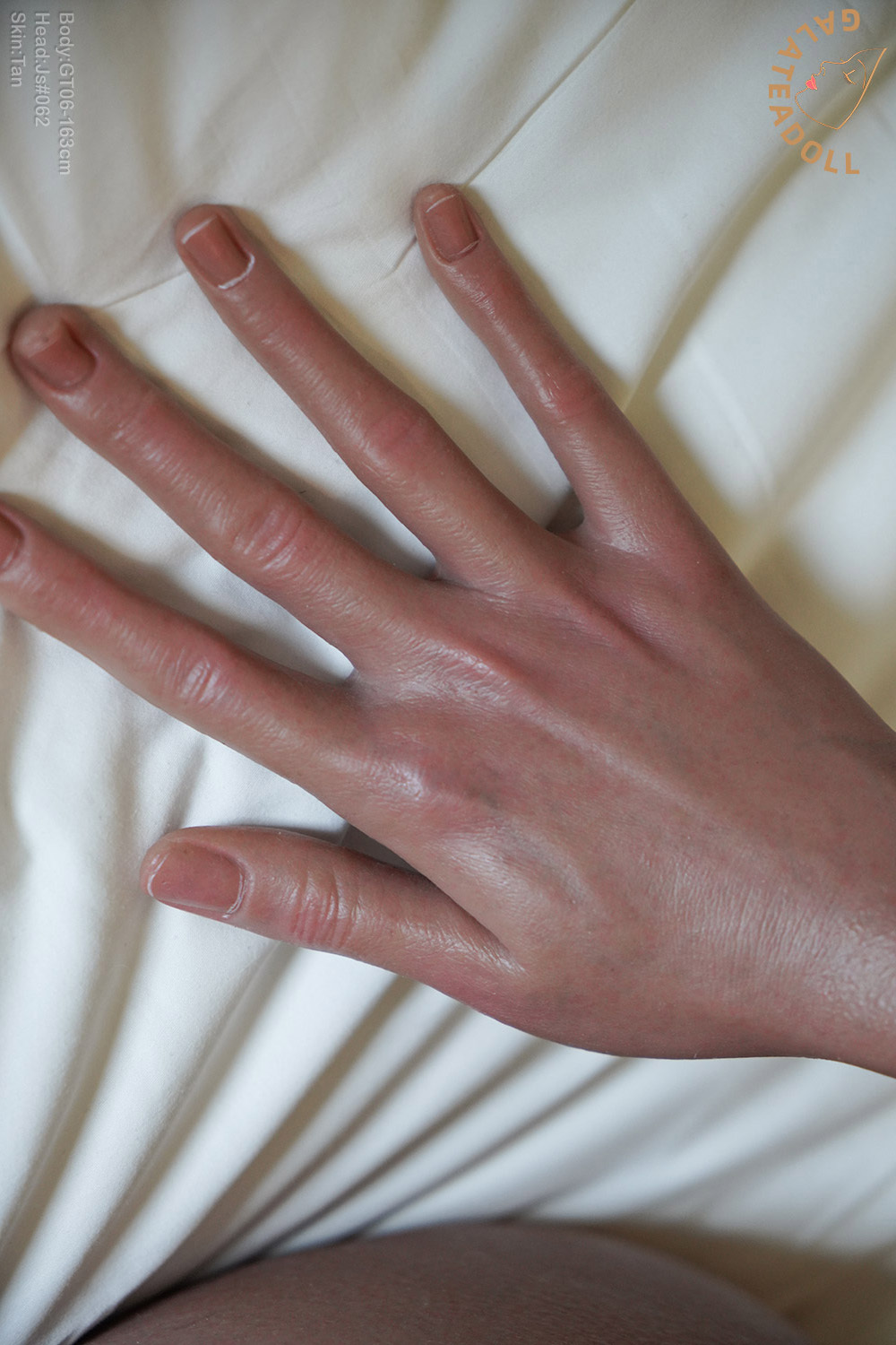 163cm D-Cup Silicone Sex Doll - Xynelle Mature Woman Silicone Sex Doll – D-Cup, Tan Skin Finish