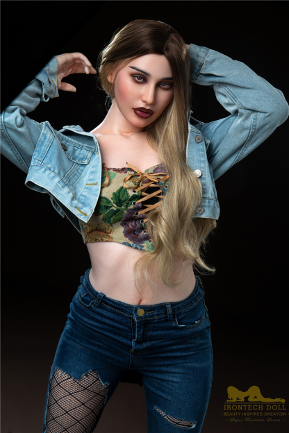 168cm/5ft6 A-Cup Silicone Sex Doll – Anwen-DollsLover Official Store