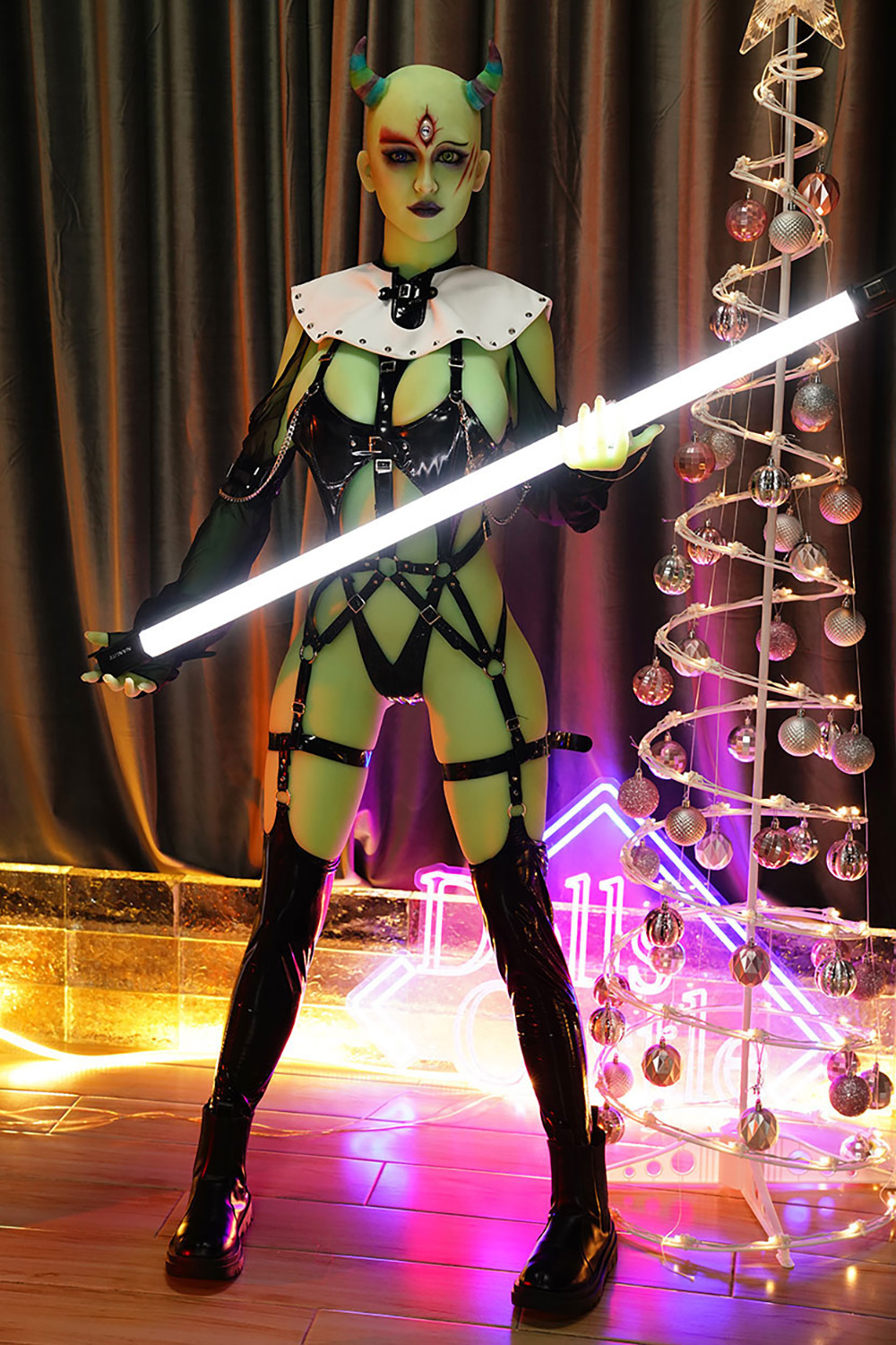 PEARL Alien Cosplay Fantasy Sex Doll