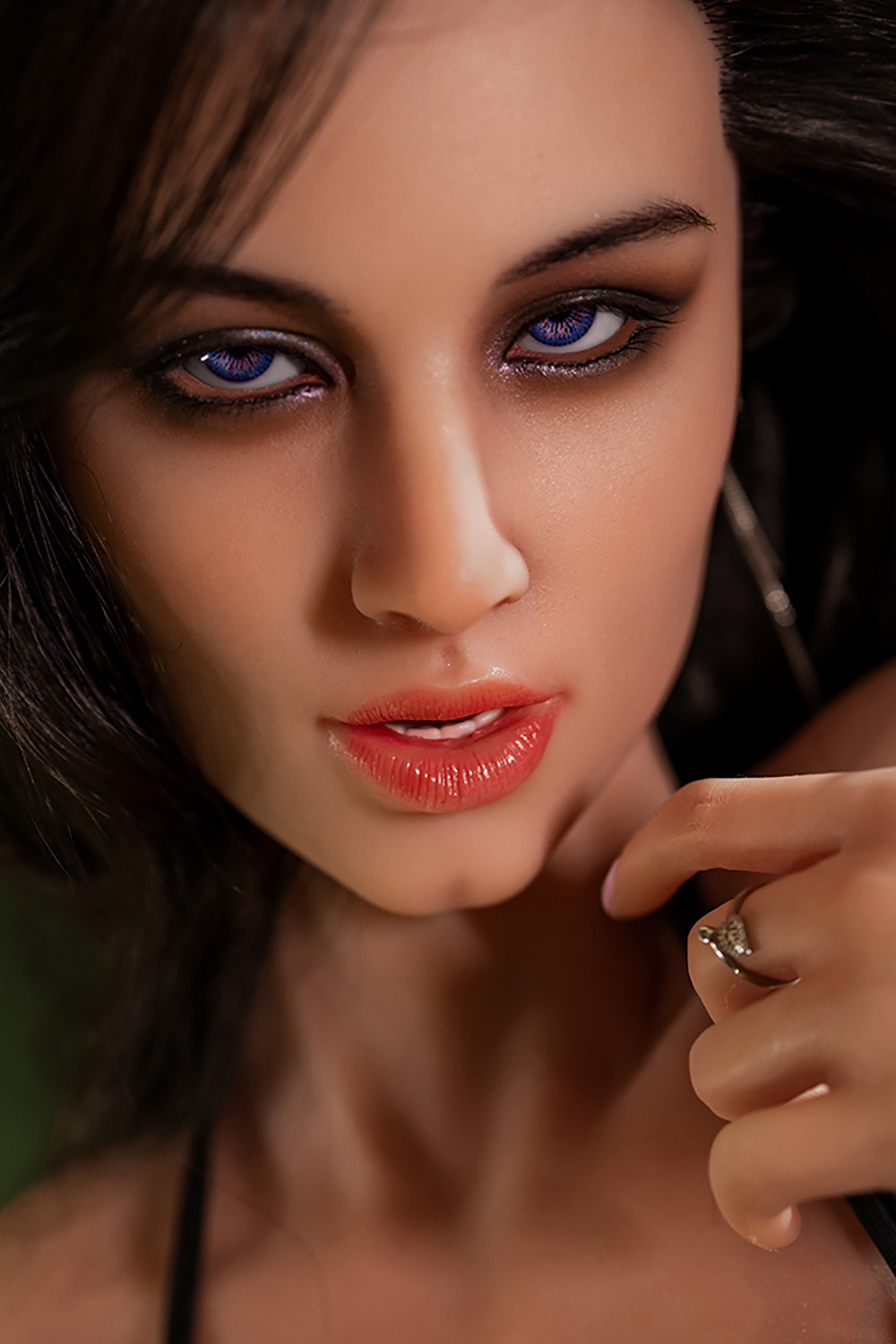 165cm C-Cup Silicone Sex Doll - Quelindra Busty Beauty Silicone Sex Doll, Soft & Firm Skin Feel